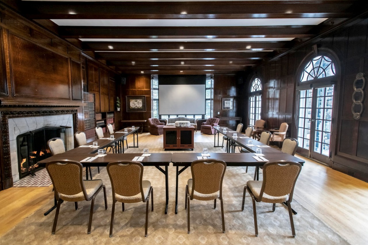 Formal Parlor at the Connors Center
