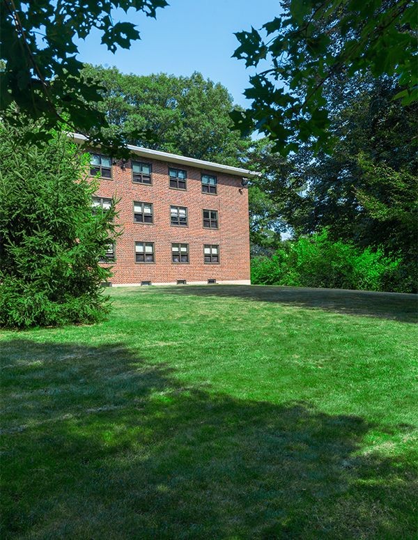 Cushing East Lawn