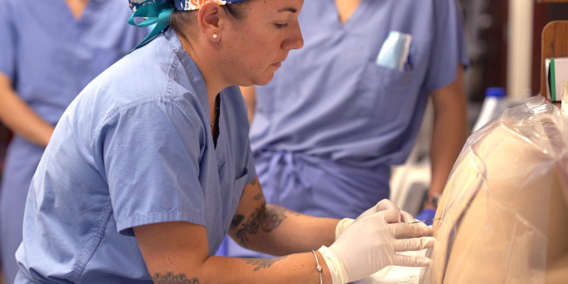 CRNA student practicing