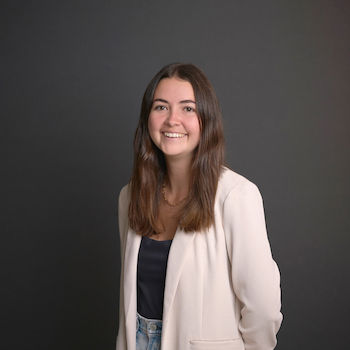 Photo of Laura Clark