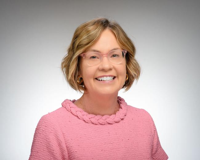 Headshot of Cummings
