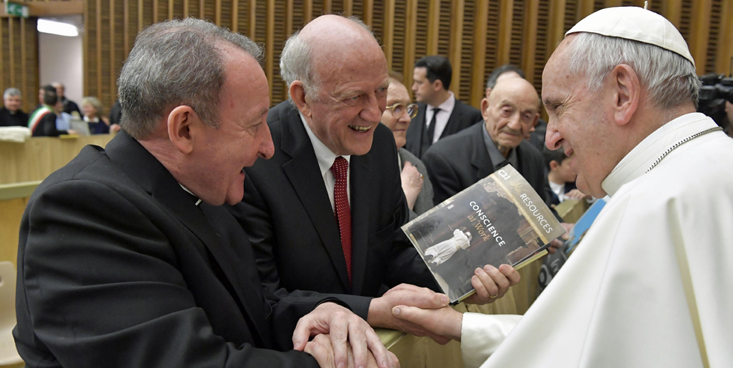 Thomas Groome and Liam Bergin with the Pope